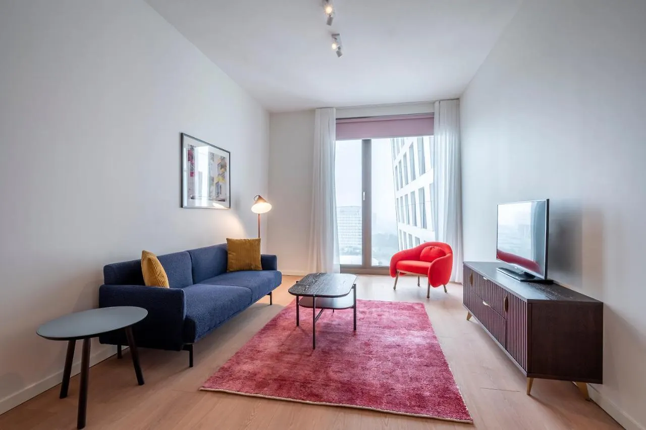 Premier Suites Amsterdam 4*,